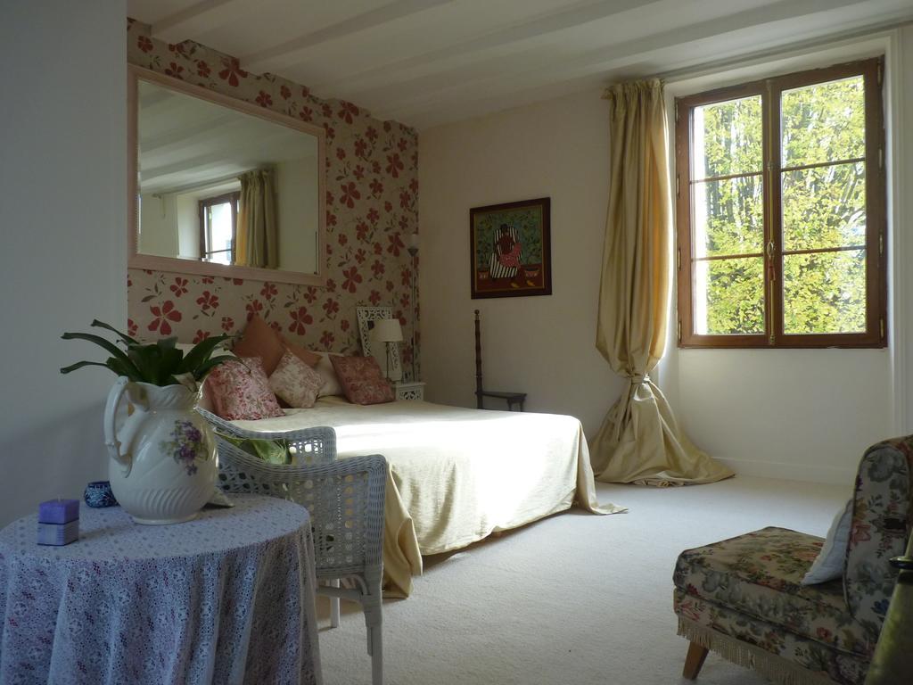 La Cle Des Jardins Bed & Breakfast Nouatre Ruang foto