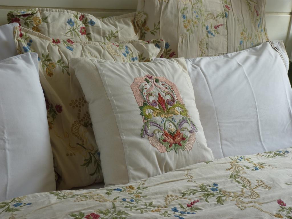 La Cle Des Jardins Bed & Breakfast Nouatre Ruang foto