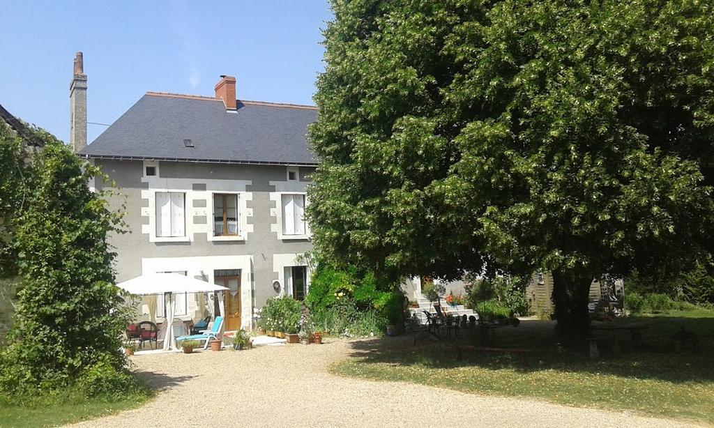 La Cle Des Jardins Bed & Breakfast Nouatre Bagian luar foto